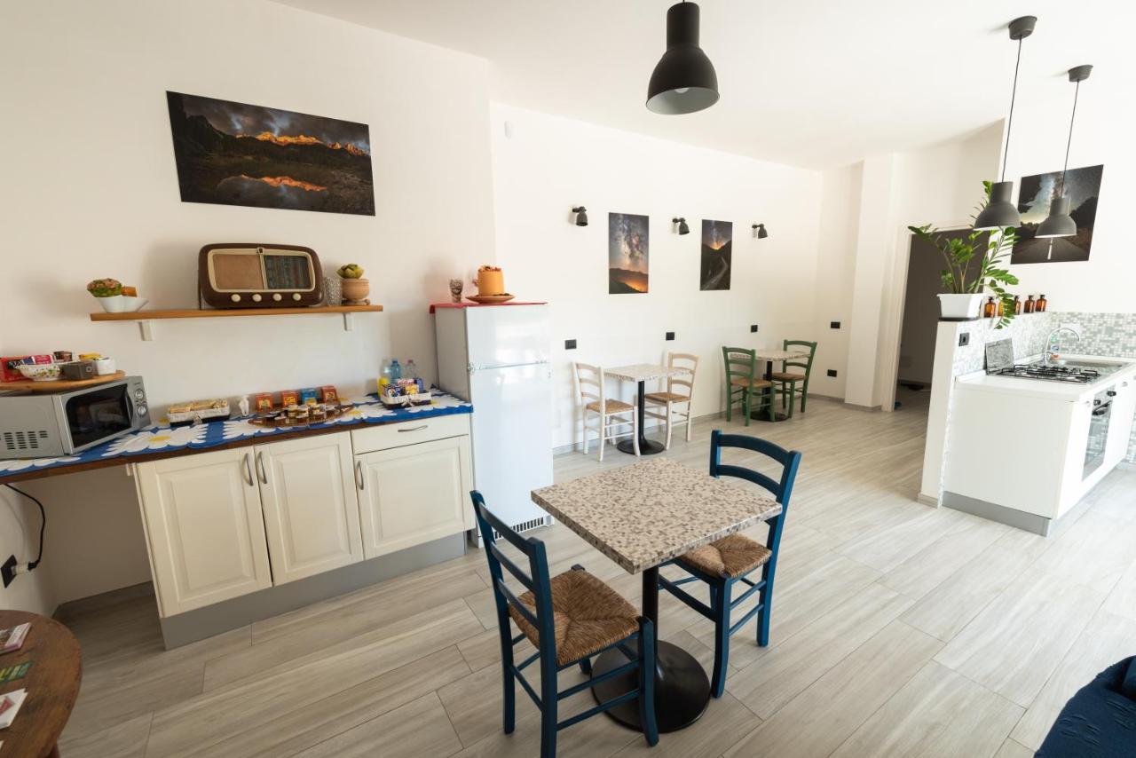 Giglio Marino Bed & Breakfast Tortoli Exterior photo